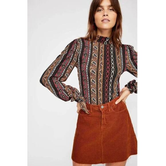 Free People Donatella Turtleneck XS Tie Sleeve Black Gold Red Floral Paisley - Picture 1 of 10